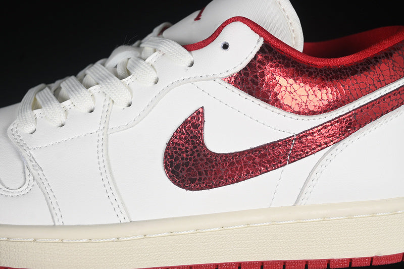 AJ1 Low