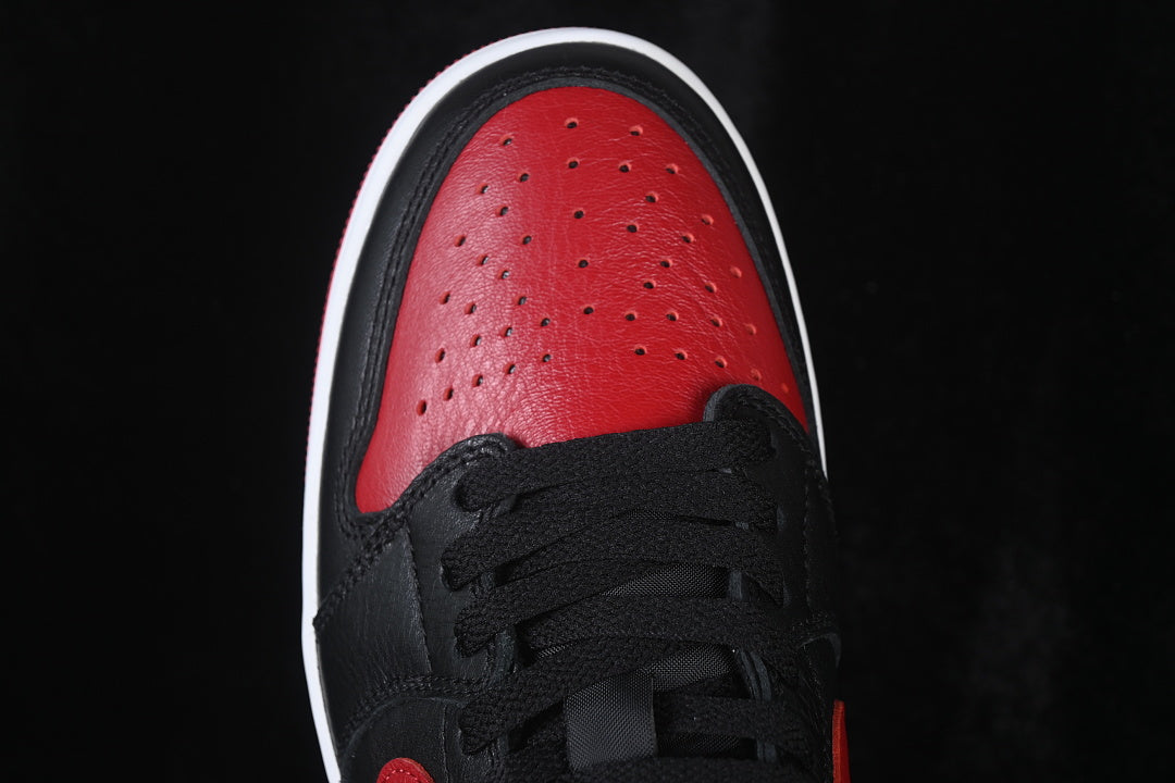 AJ1 Low