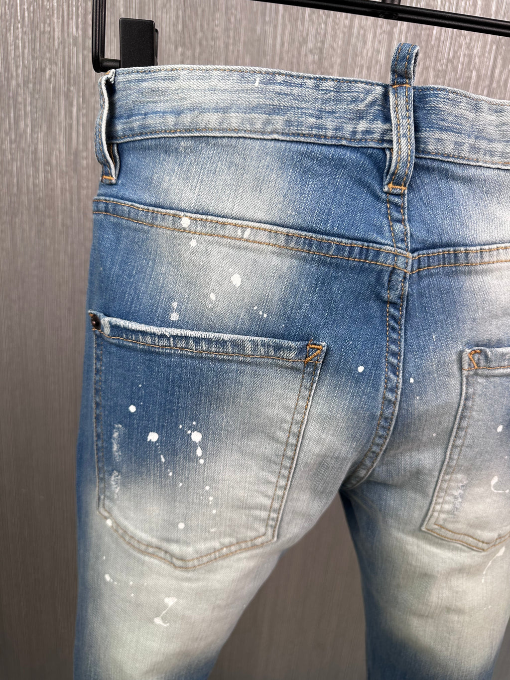 D2 Jeans
