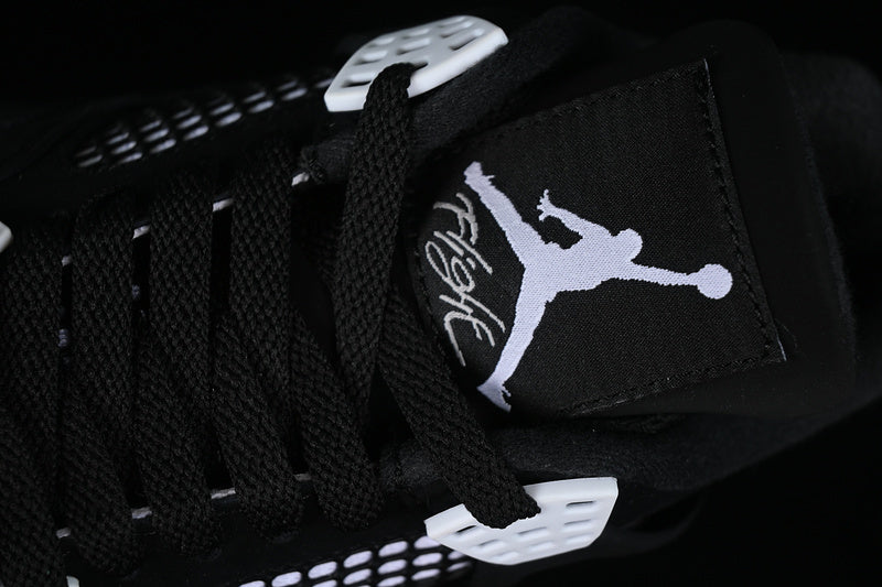 AJ4