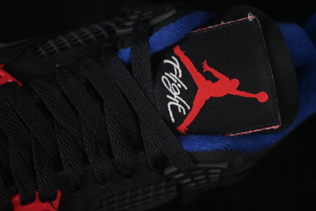 AJ4