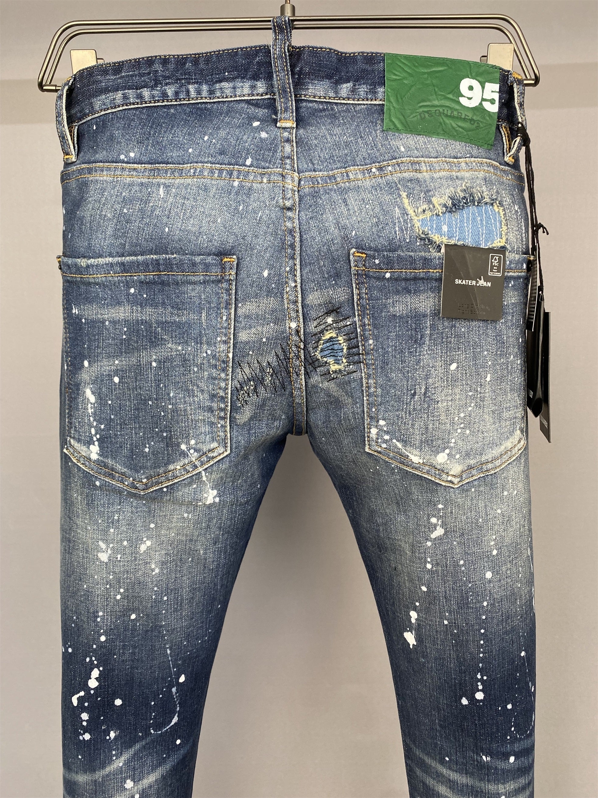 D2 Jeans