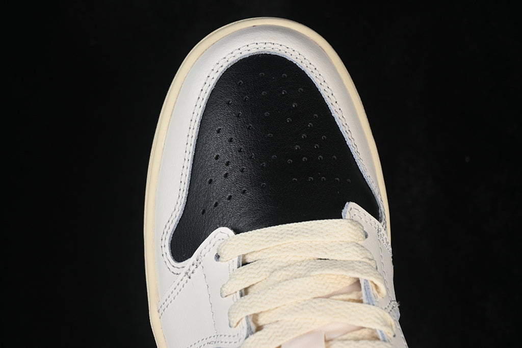 AJ1 Low