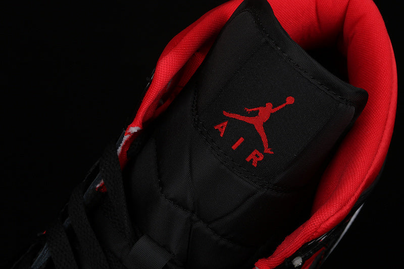 AJ1 Mid