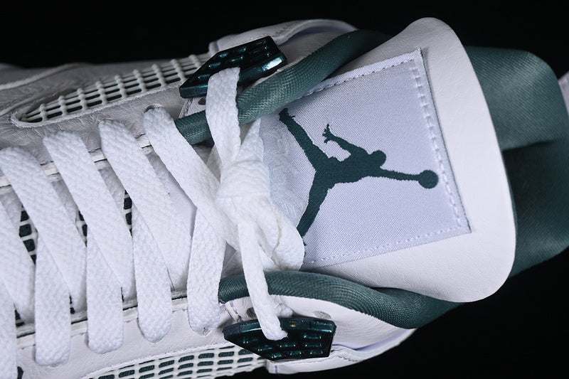 AJ4