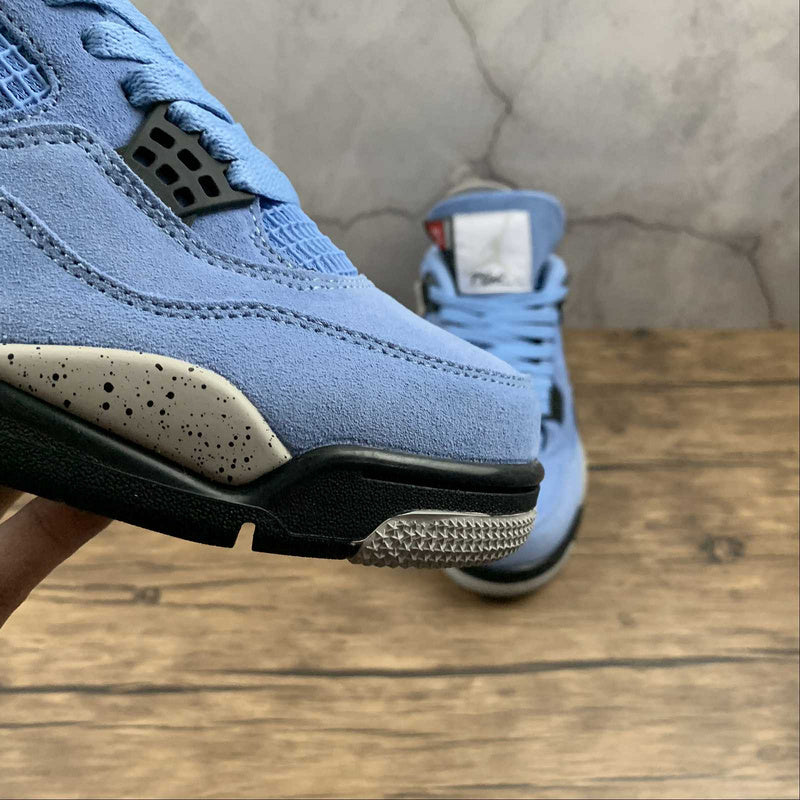 AJ4