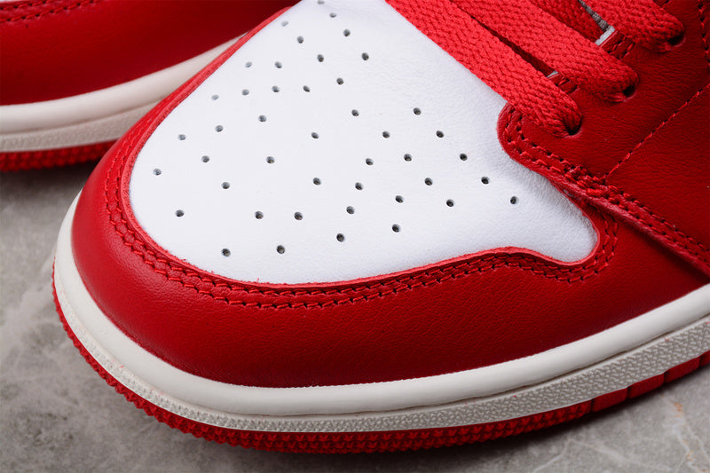 AJ1 High