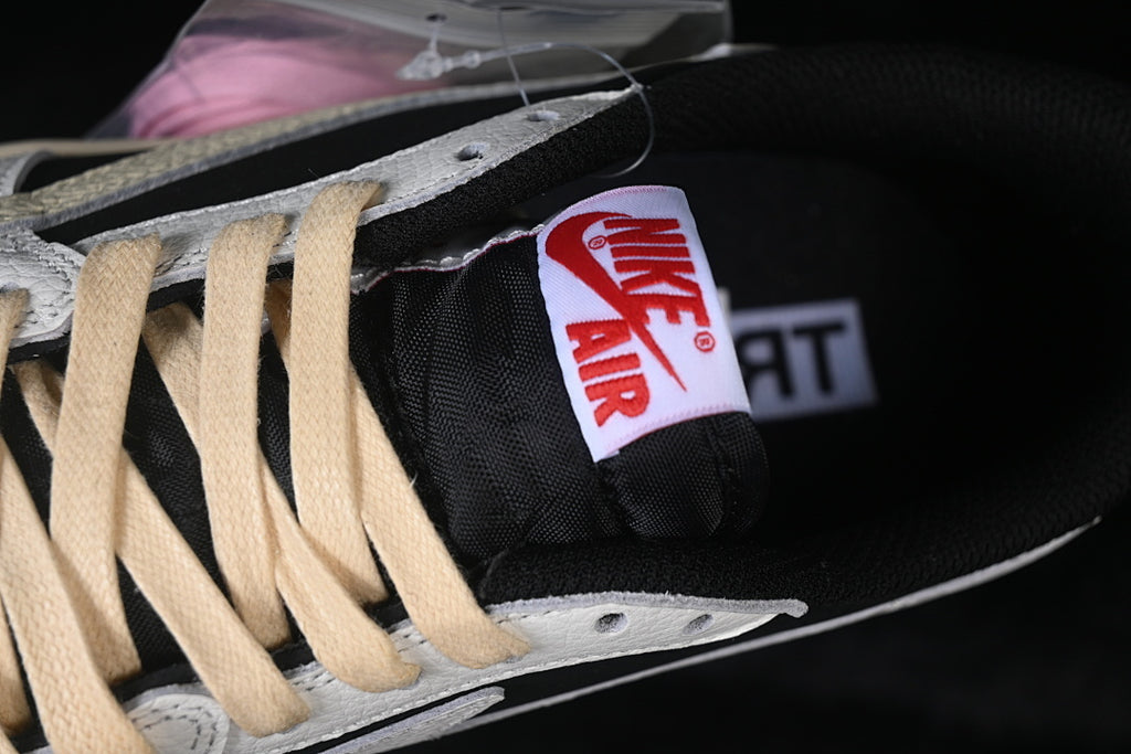 AJ1 Low