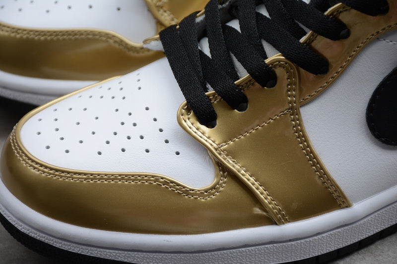 AJ1 Mid