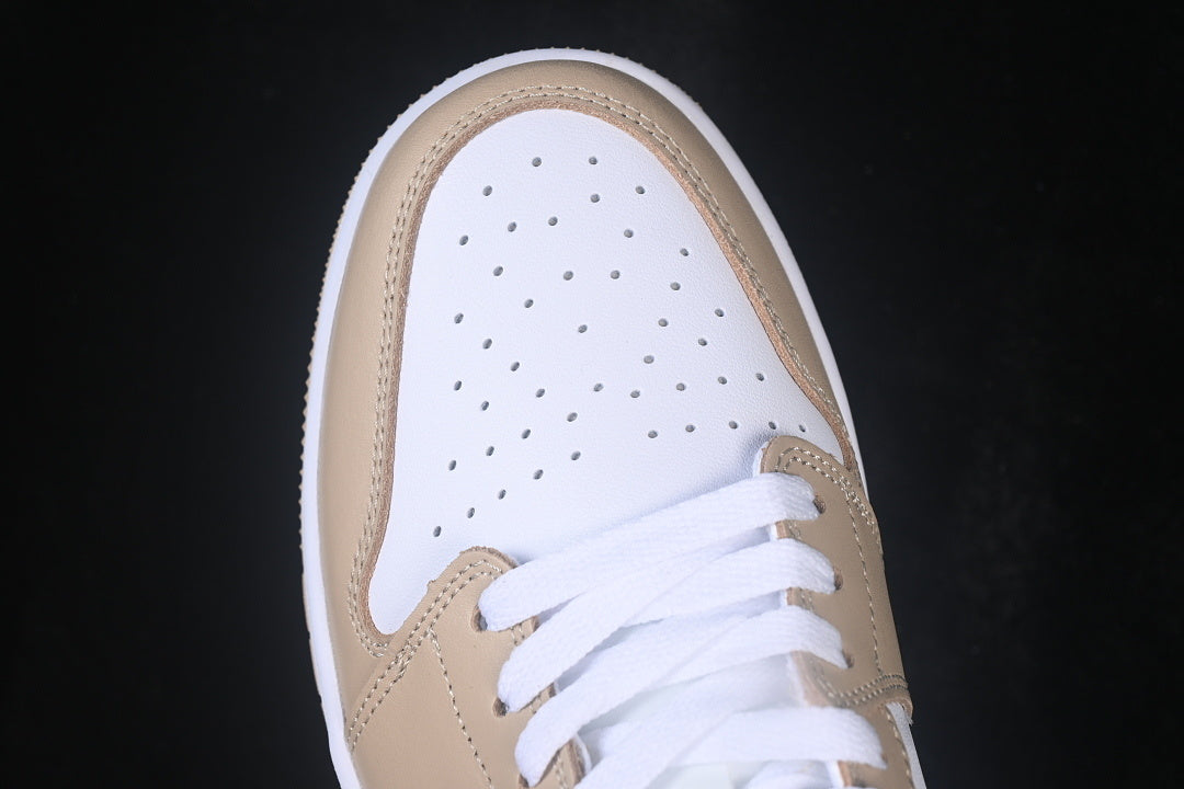 AJ1 Low