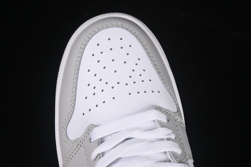 AJ1 Low