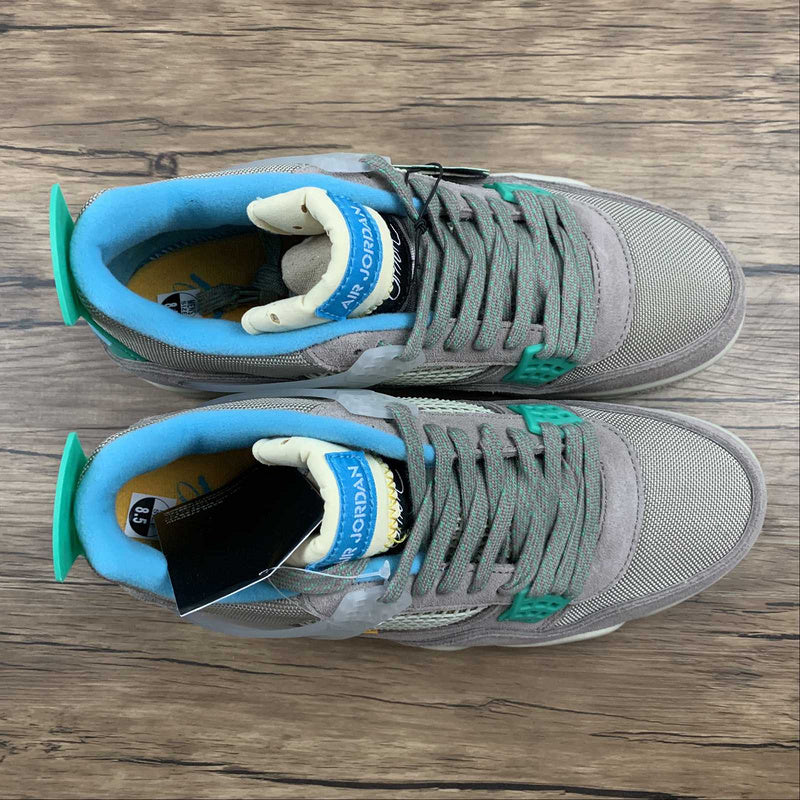 AJ4