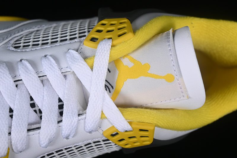 AJ4