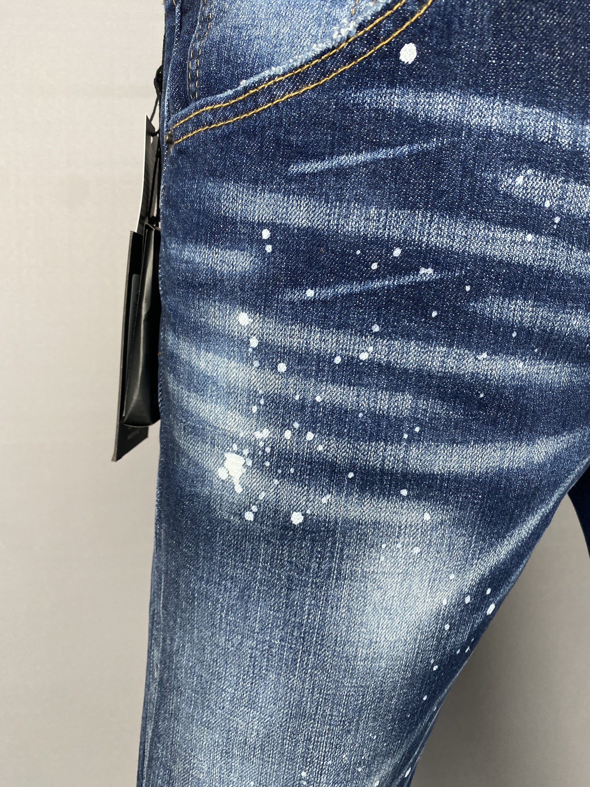 D2 Jeans
