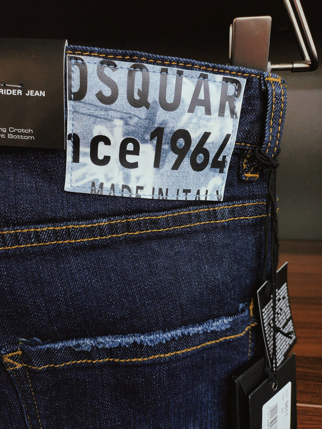 D2 Jeans