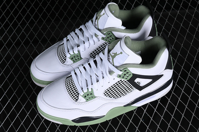 AJ4