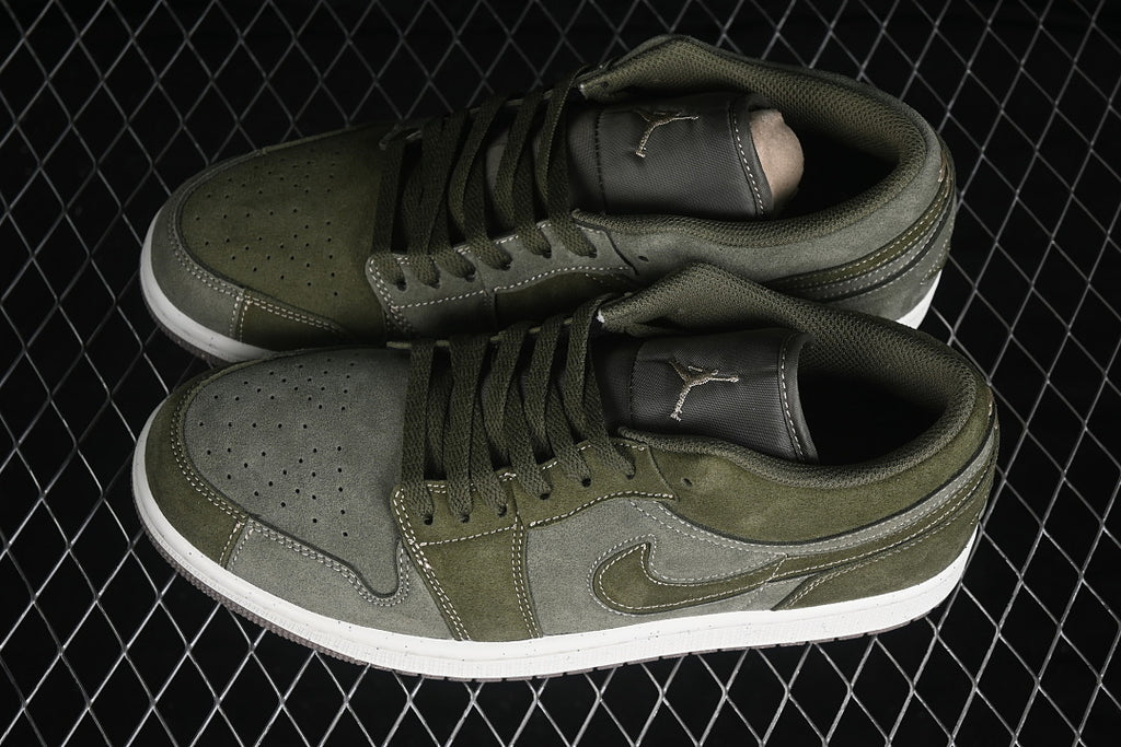 AJ1 Low
