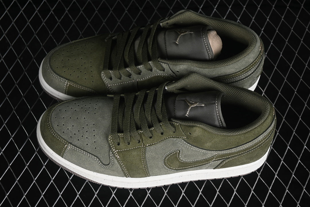 AJ1 Low