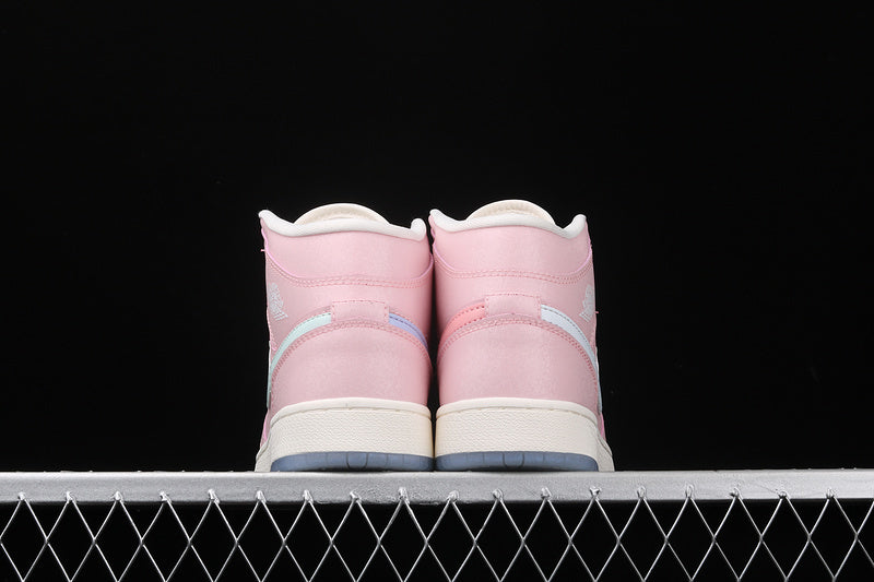 AJ1 Mid
