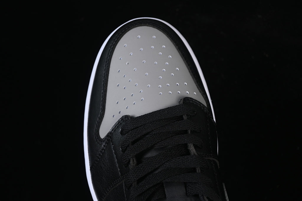 AJ1 Low