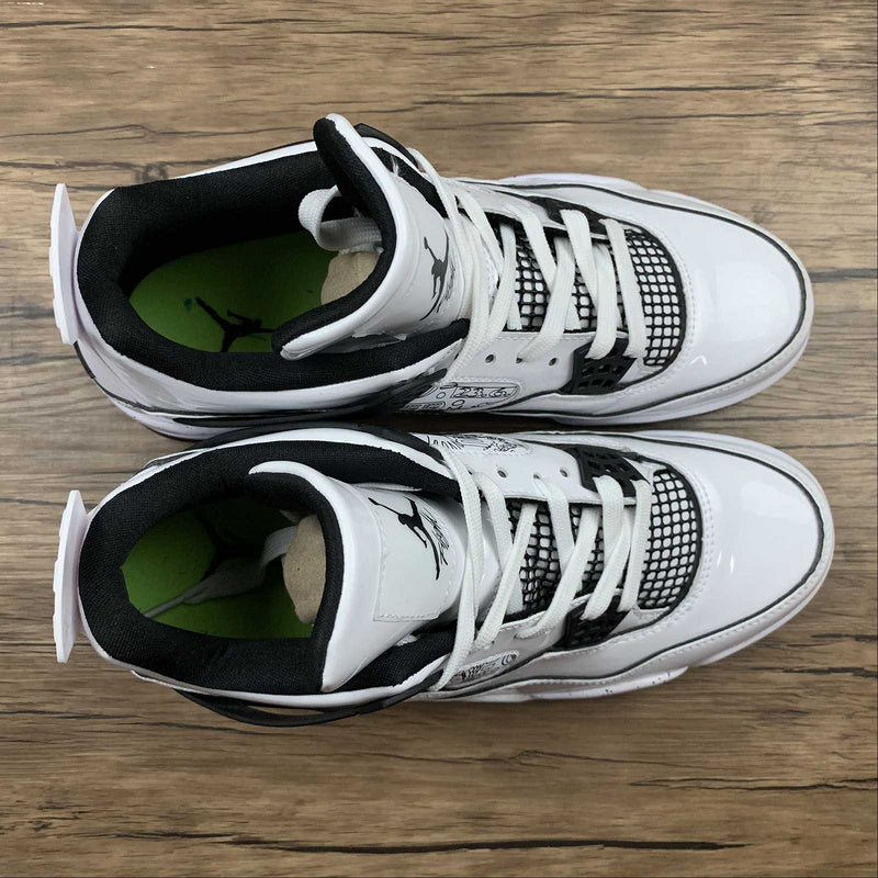 AJ4