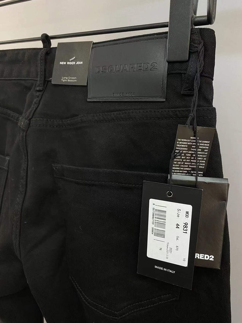 D2 Jeans