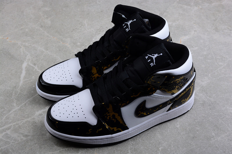 AJ1 Mid
