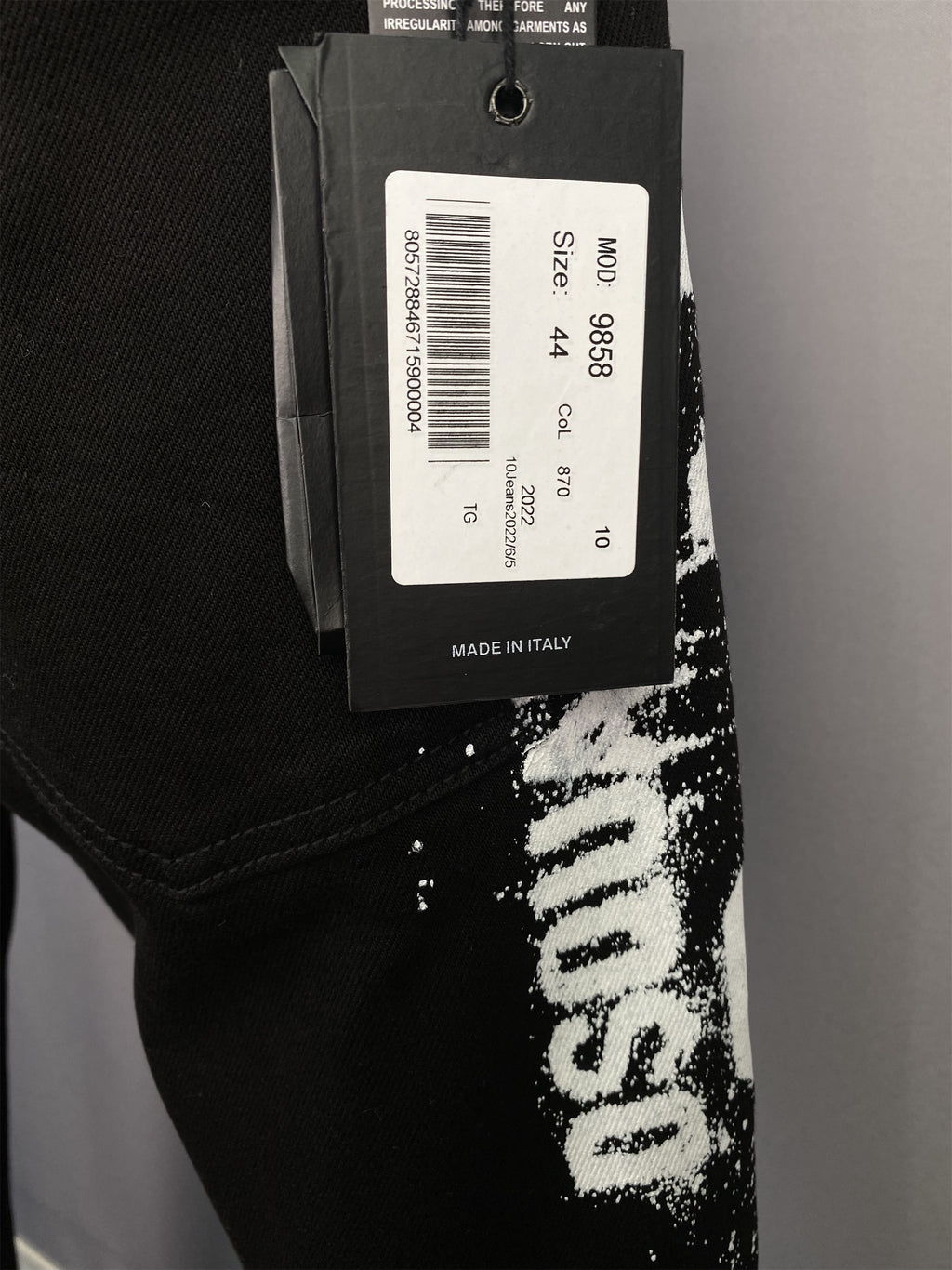 D2 Jeans