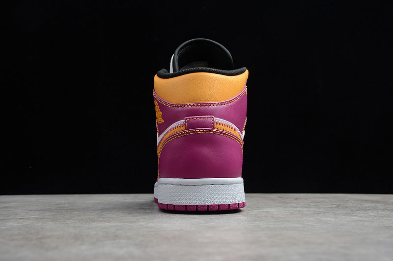 AJ1 Mid