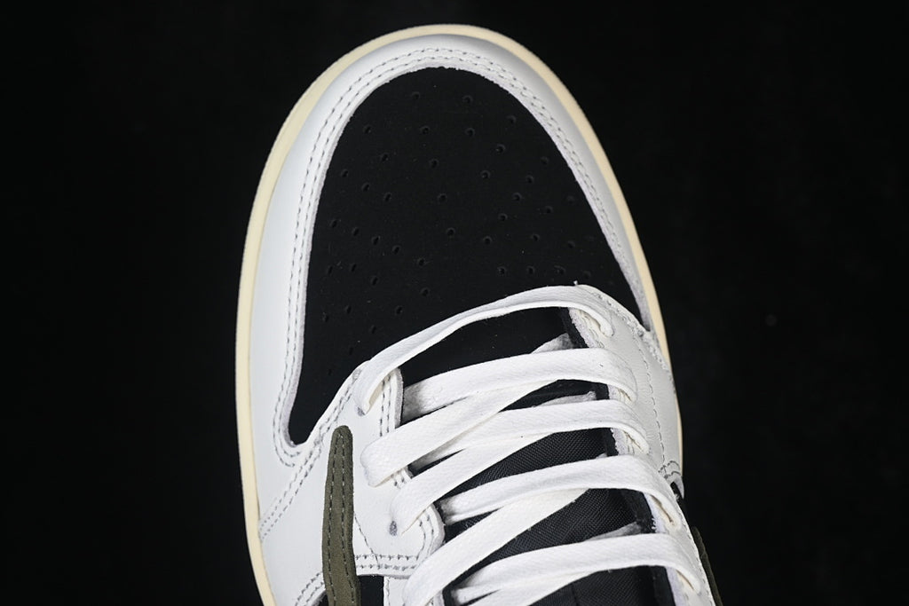 AJ1 Low