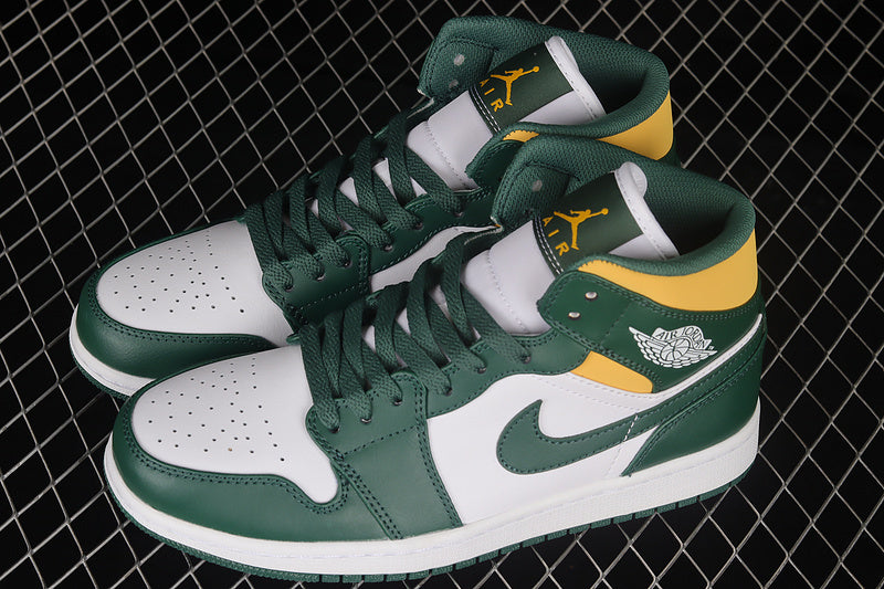 AJ1 Mid