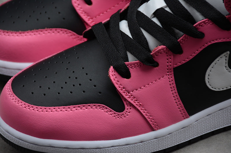AJ1 Mid