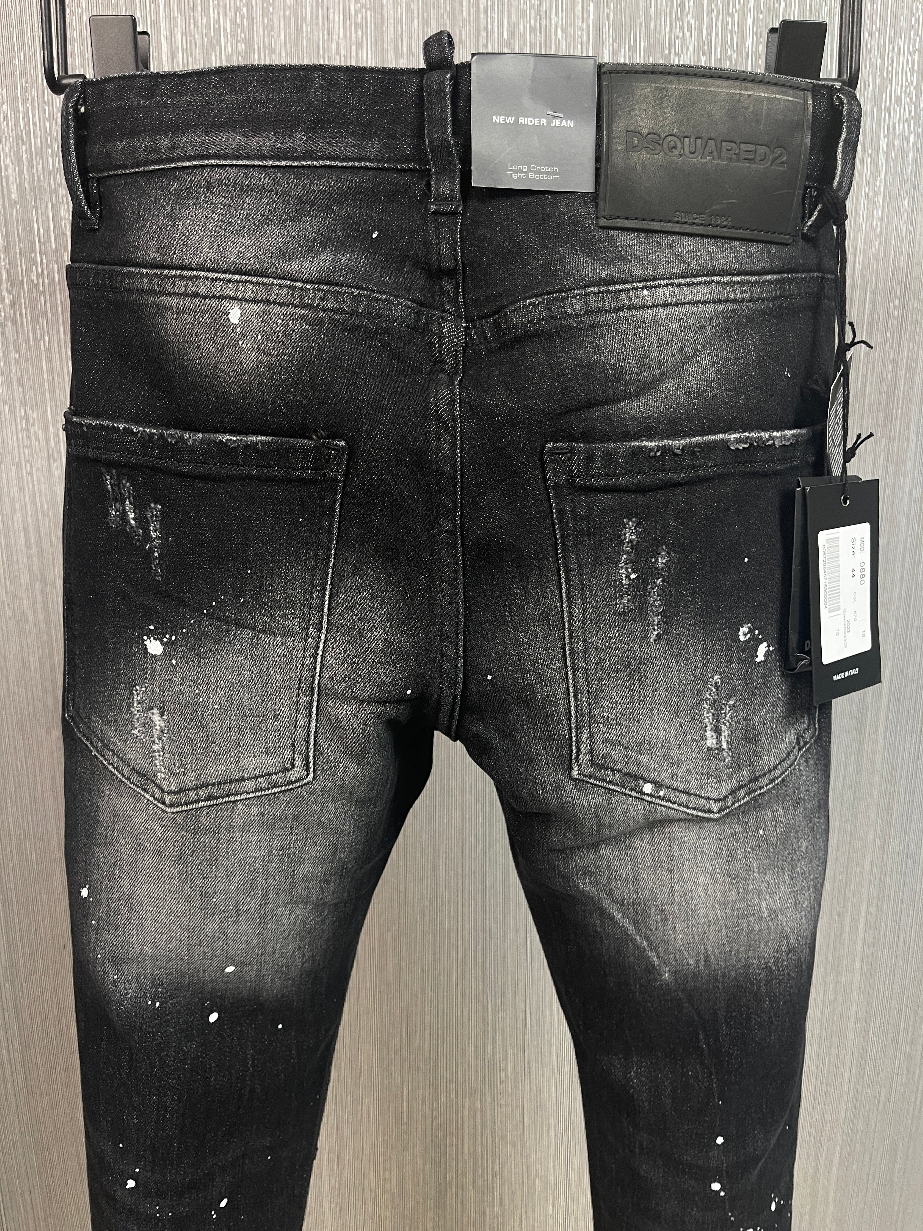 D2 Jeans