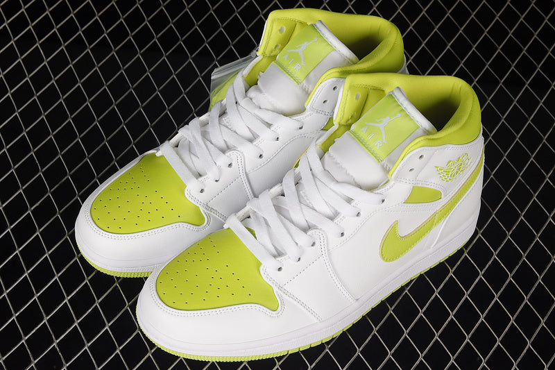 AJ1 Mid