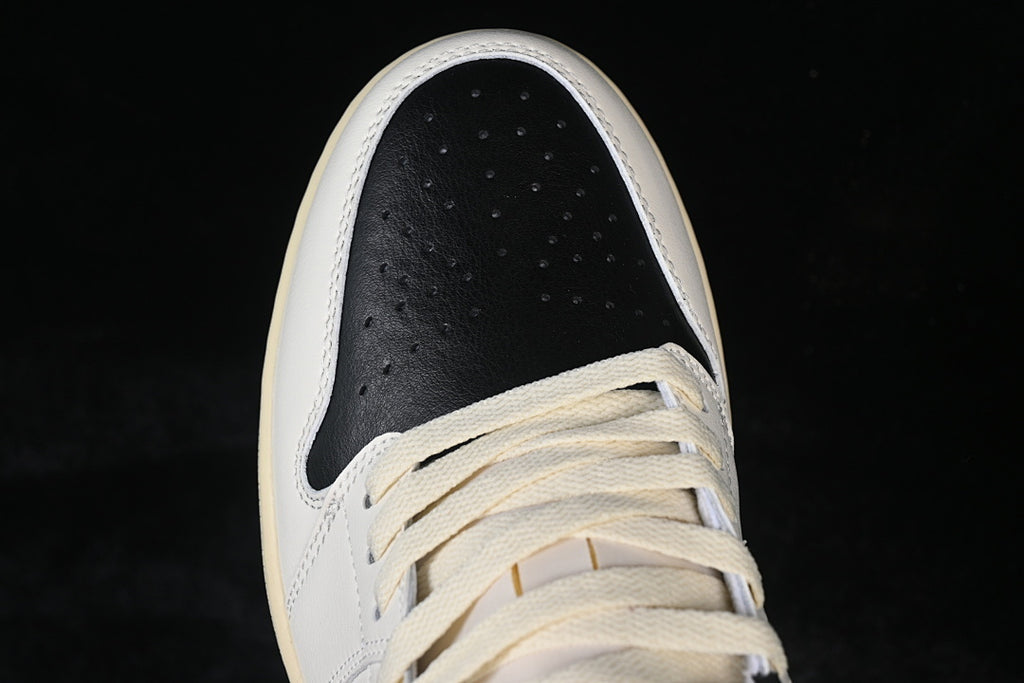 AJ1 Low