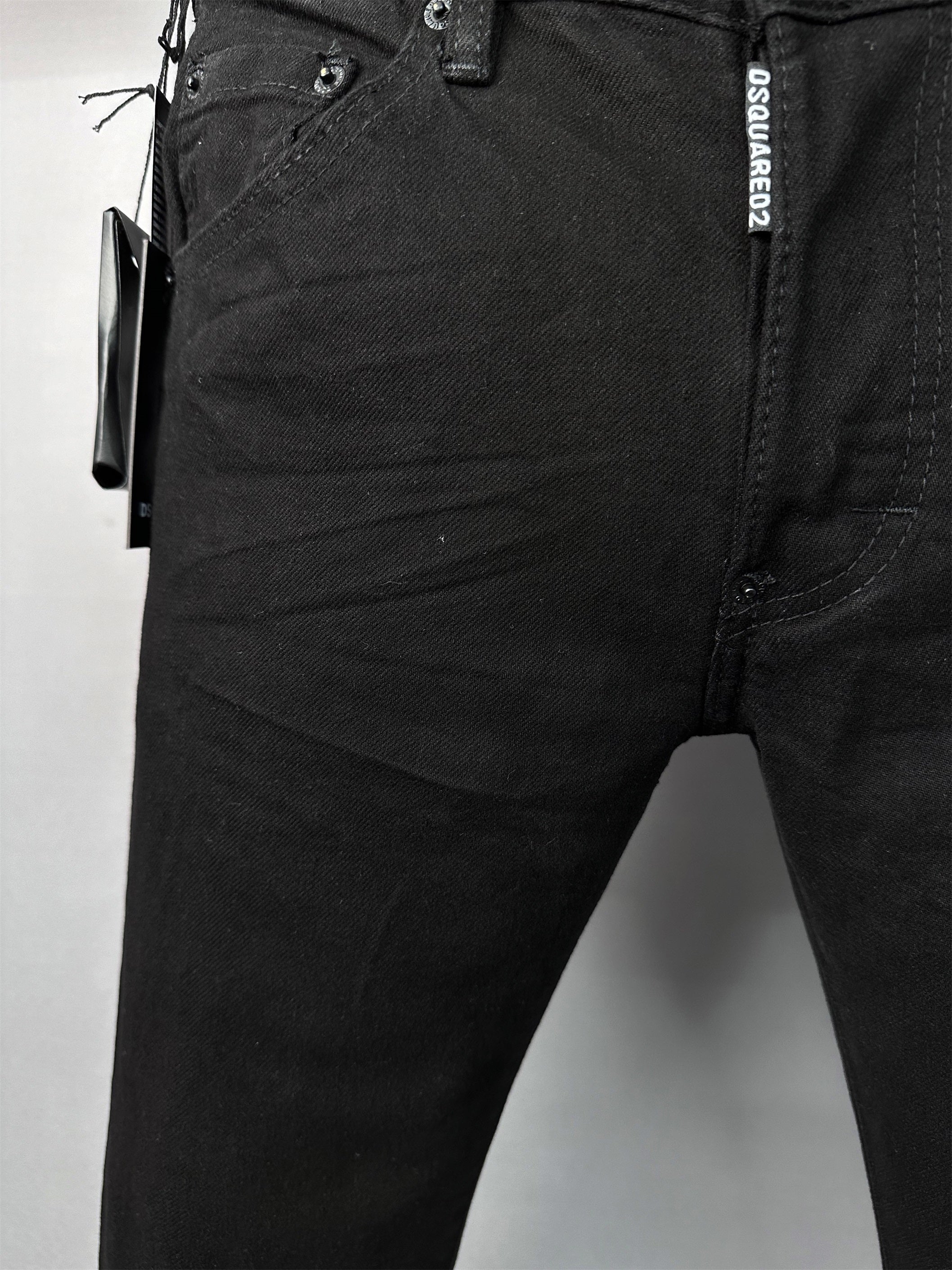 D2 Jeans