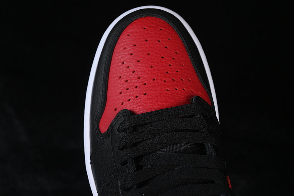 AJ1 Low