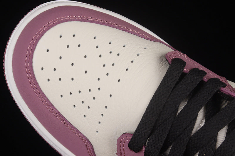 AJ1 Mid