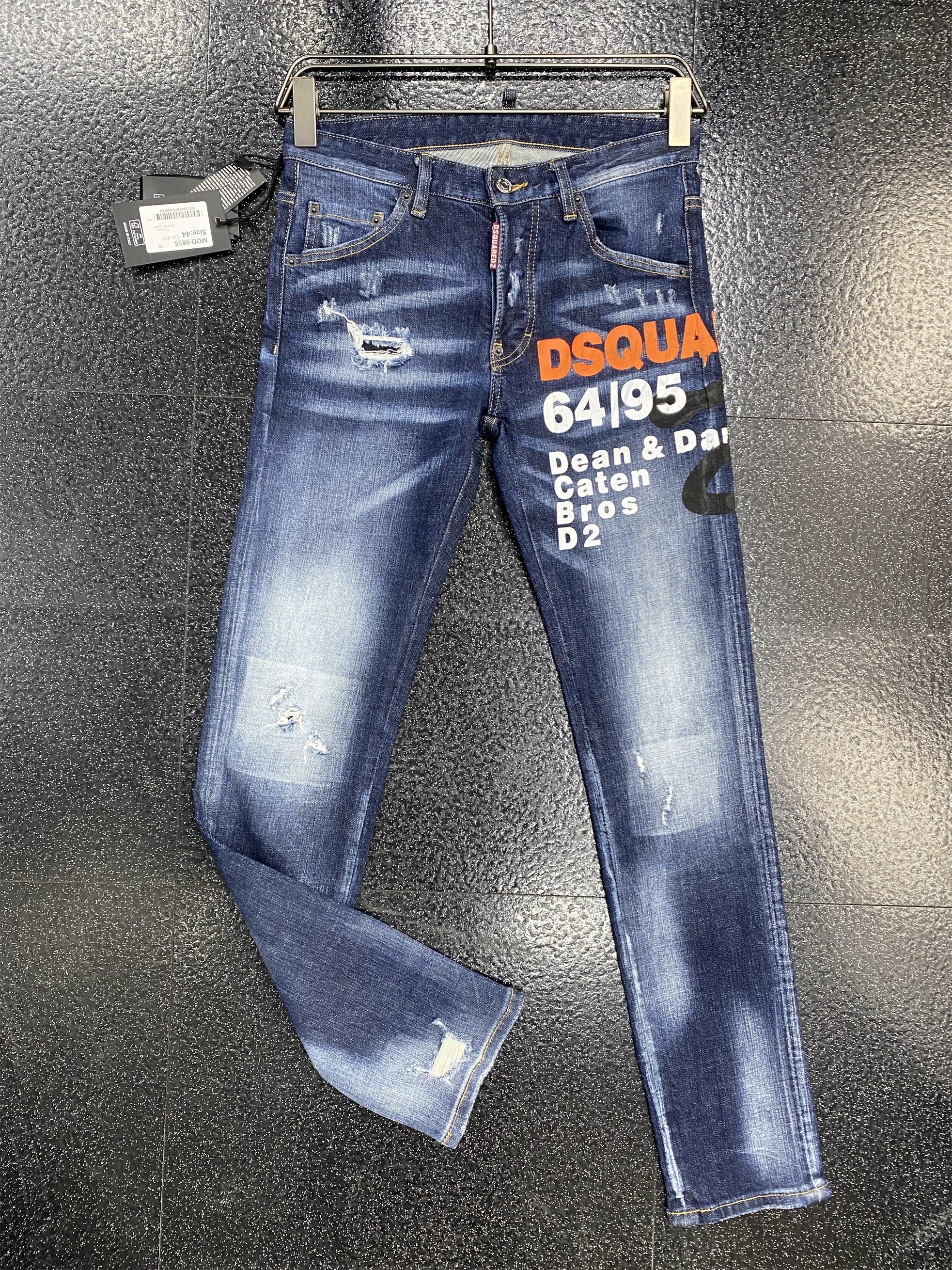 D2 Jeans