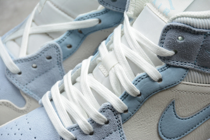 AJ1 Mid