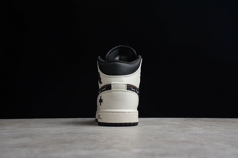 AJ1 Mid
