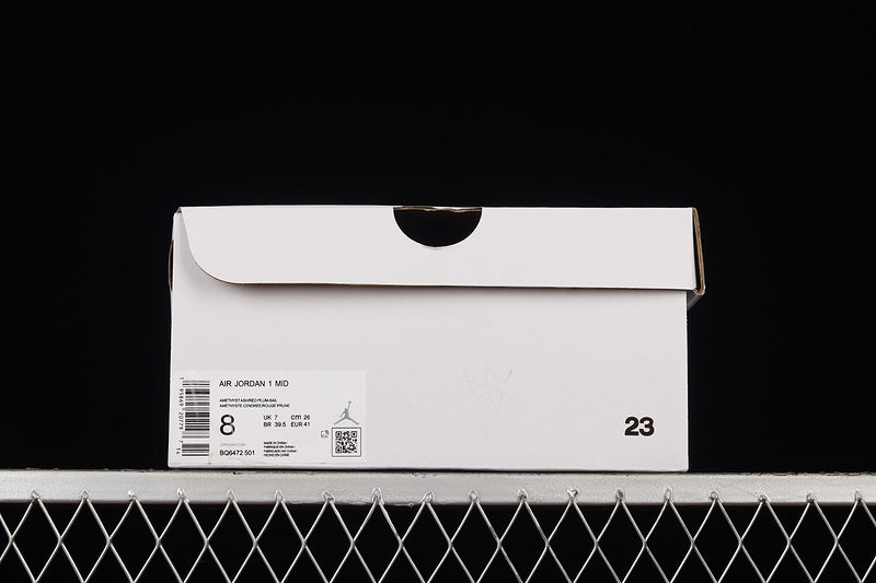 AJ1 Mid