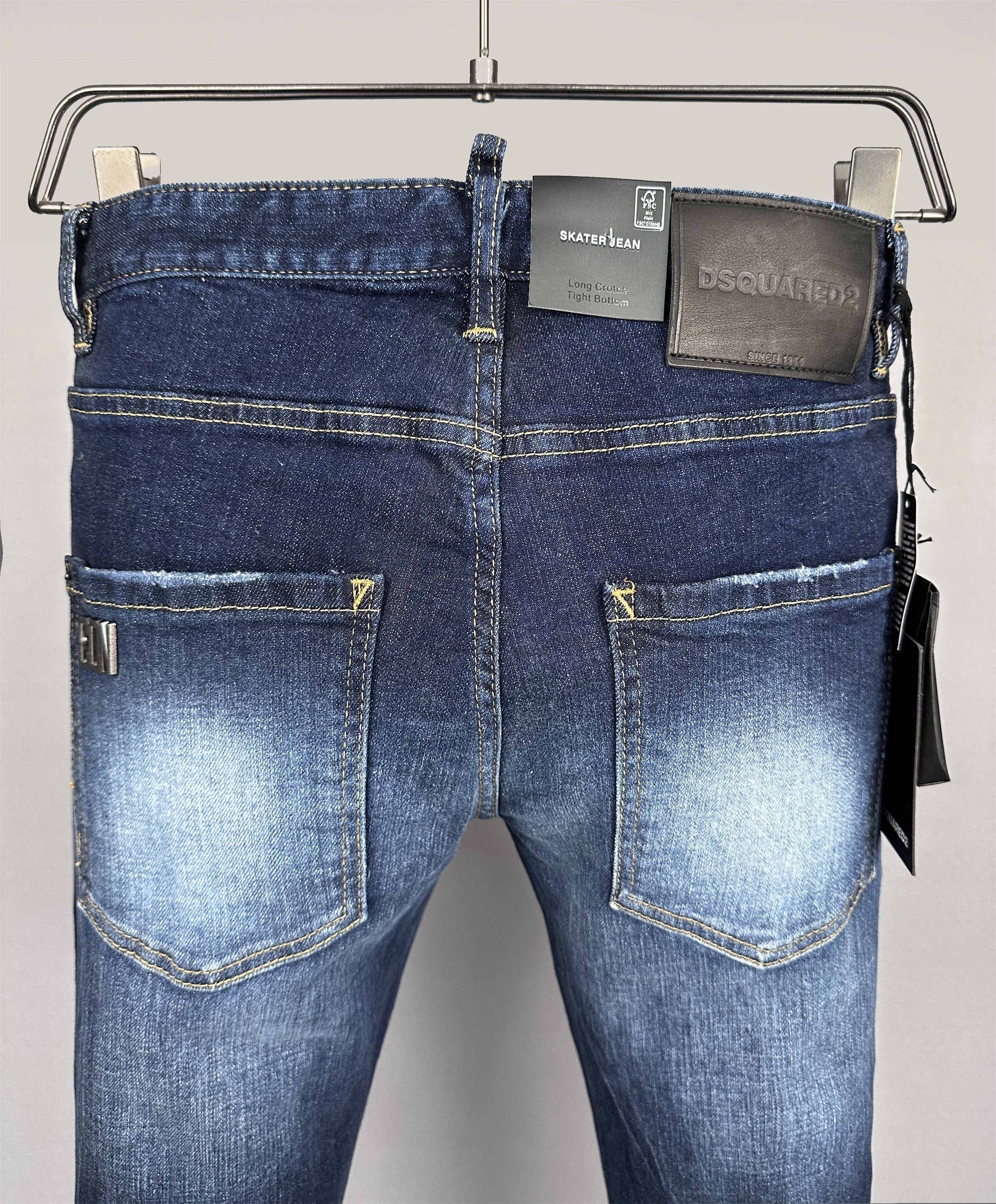 D2 Jeans