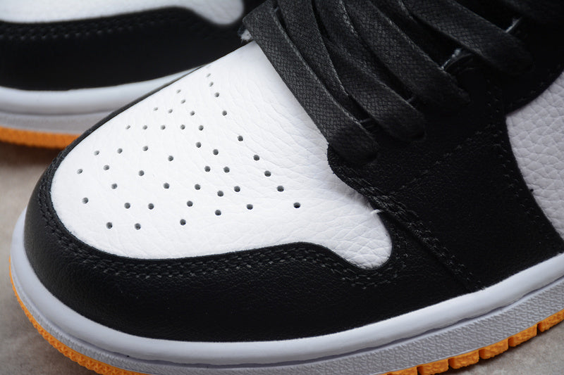 AJ1 Mid