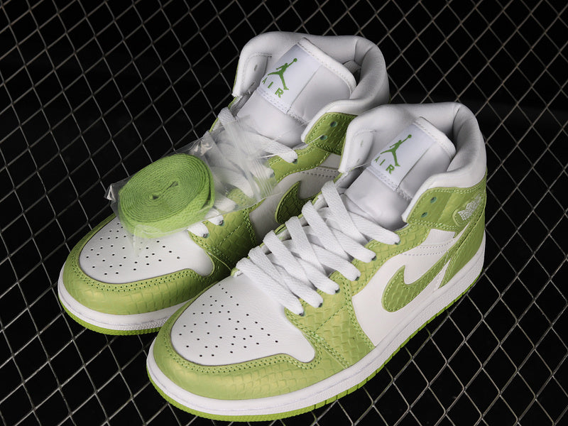 AJ1 Mid