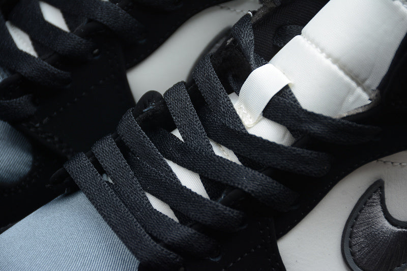 AJ1 Mid