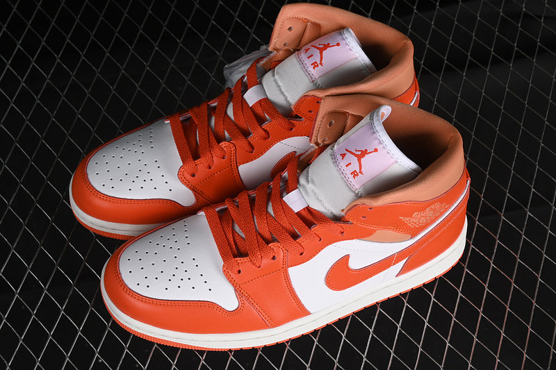 AJ1 Mid