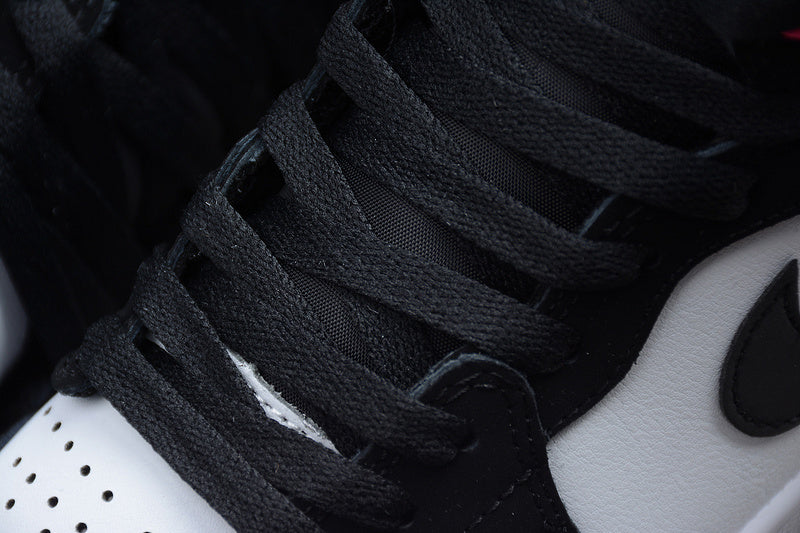 AJ1 Mid