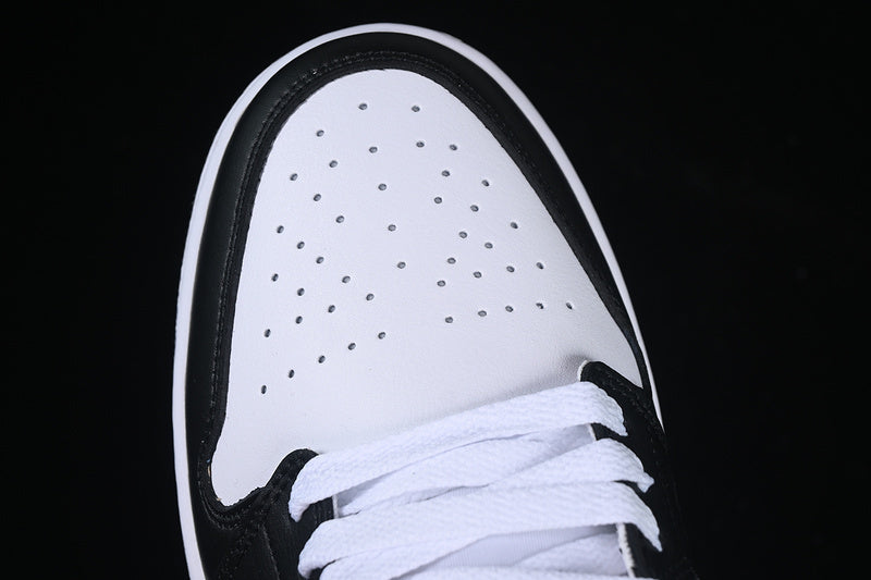AJ1 Low