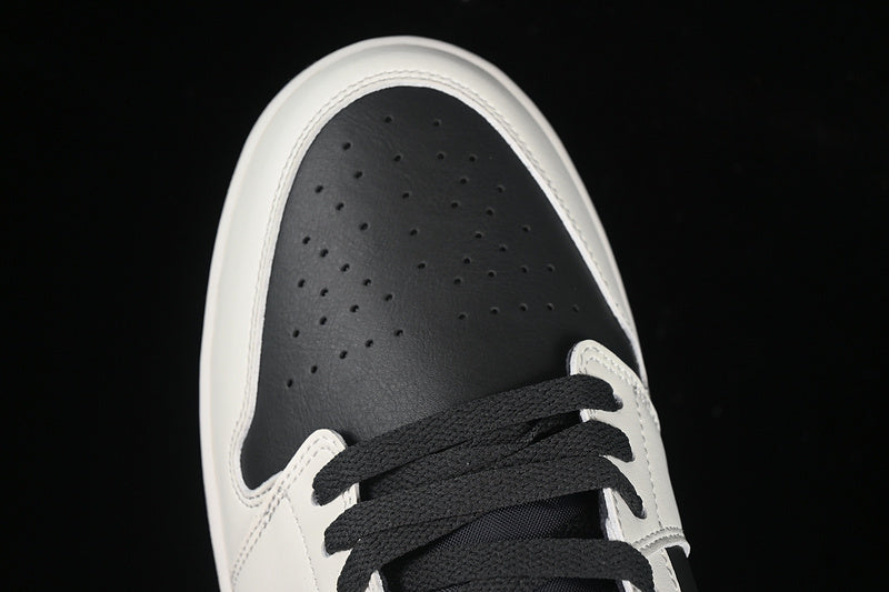 AJ1 Low